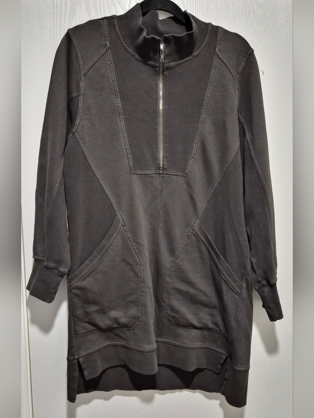 Nwt Daily Practice By Anthropologie Meru Black Mini Sweatshirt Dress Size Medium